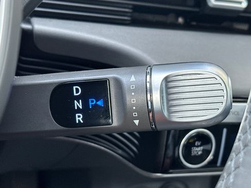 Used 2024 Hyundai Ioniq 5 SEL image 24