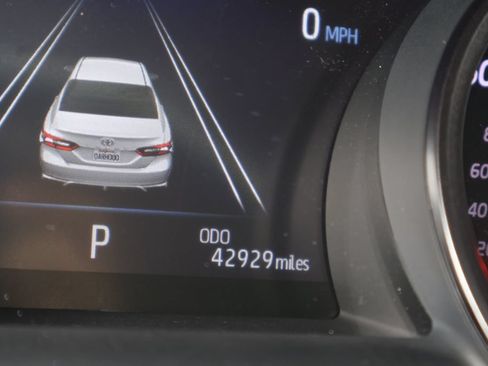 Certified 2021 Toyota Camry XSE w/ Navigation Package FWD image 20