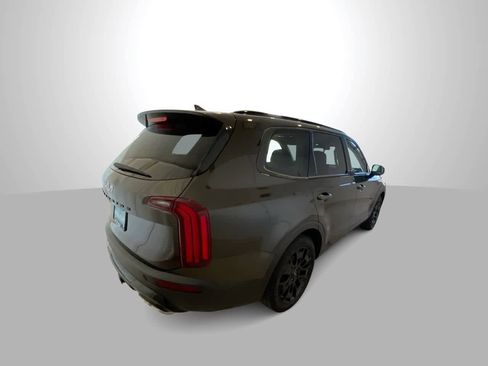 Used 2022 Kia Telluride SX w/ Nightfall Edition Package image 8