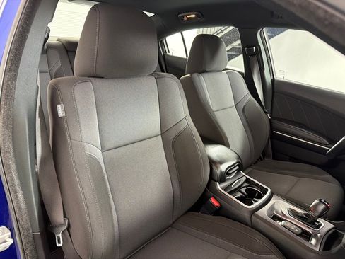 Used 2021 Dodge Charger SXT w/ Driver Convenience Group RWD image 24