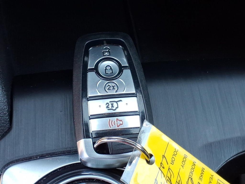 Used 2023 Ford Escape ST-Line w/ Tech Pack #1 AWD/4WD image 28