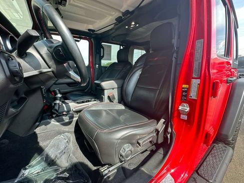 Used 2021 Jeep Wrangler Unlimited Rubicon AWD/4WD image 13