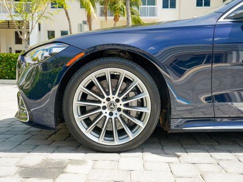 Used 2023 Mercedes-Benz S 500 4MATIC w/ AMG Line image 13
