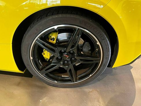 Used 2023 Chevrolet Corvette Stingray Premium Cpe w/ Z51 Performance Package image 10