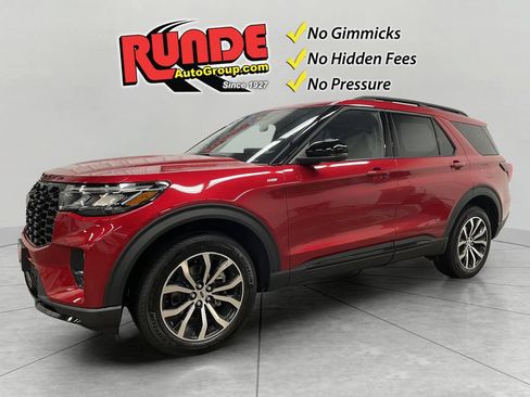 New 2026 Ford Explorer ST-Line AWD/4WD image 1