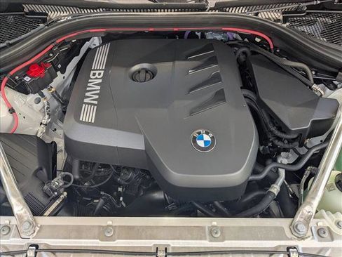 New 2025 BMW X3 xDrive30i w/ Premium Package image 18