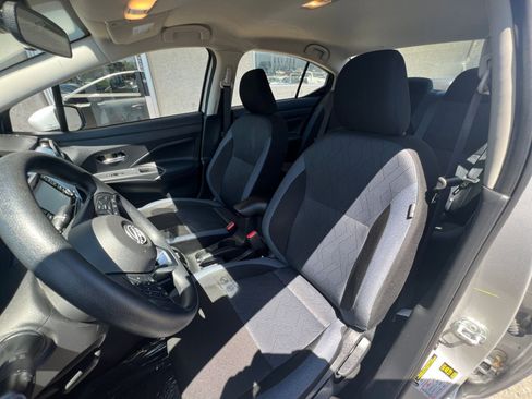 Used 2025 Nissan Versa SV FWD image 23