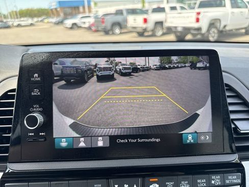 Used 2025 Honda Odyssey Sport-L image 23