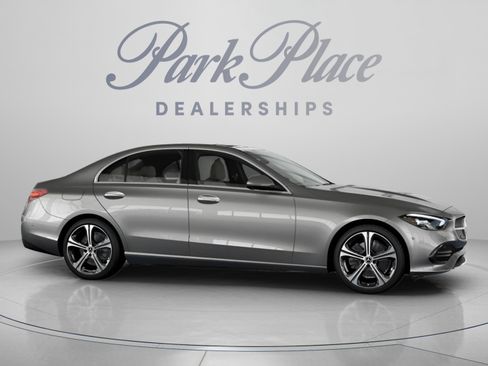 Used 2023 Mercedes-Benz C 300 Sedan image 29
