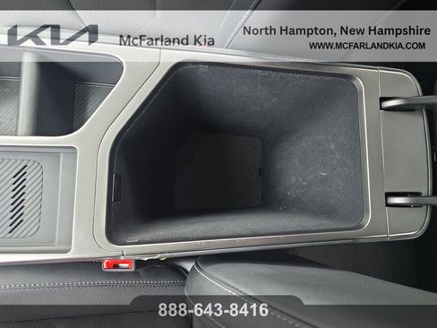 Used 2024 Kia EV6 Wind w/ Wind Technology Package image 28