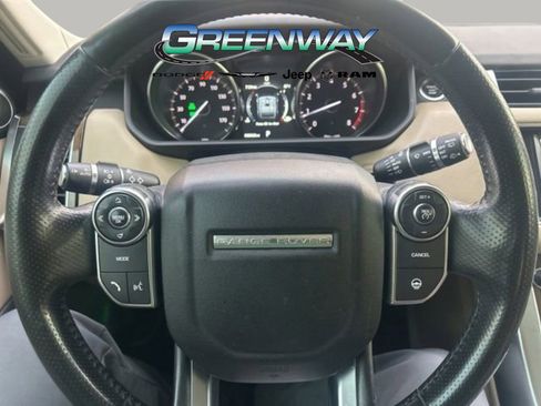 Used 2016 Land Rover Range Rover Sport HSE AWD/4WD image 10