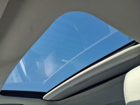 Used 2013 Toyota Avalon Limited image 14