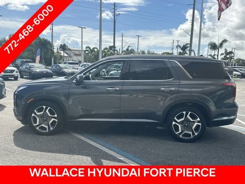 Used 2024 Hyundai Palisade Limited AWD/4WD image 12
