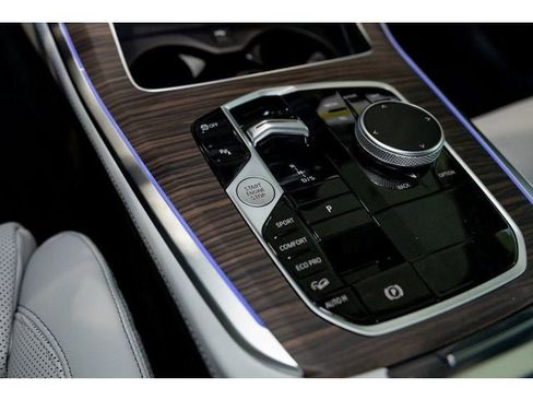 New 2026 BMW X5 xDrive40i w/ Climate Comfort Package AWD/4WD image 66