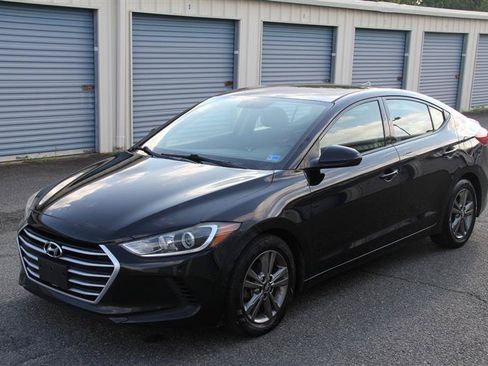 Used 2018 Hyundai Elantra SEL FWD image 2