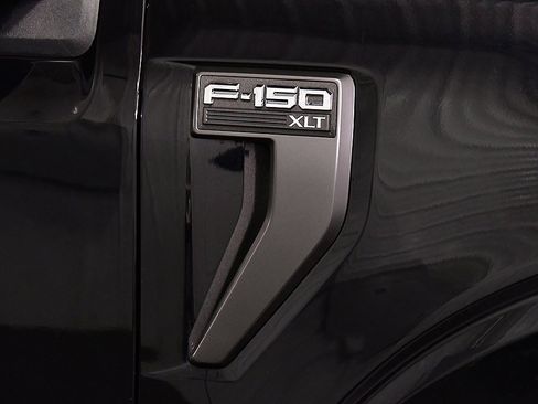 Used 2022 Ford F150 XLT w/ Equipment Group 302A High image 10