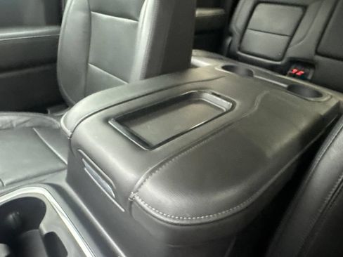 Used 2020 GMC Sierra 1500 SLT RWD image 72