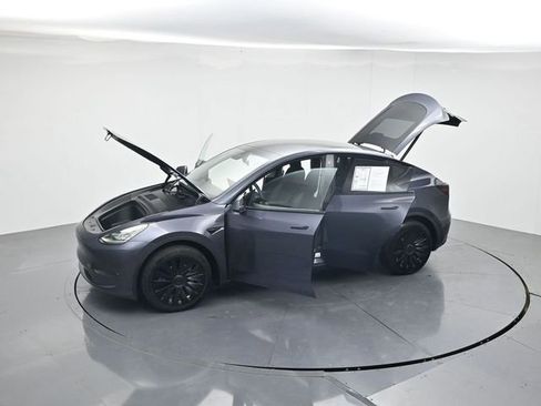 Used 2020 Tesla Model Y Performance AWD/4WD image 44