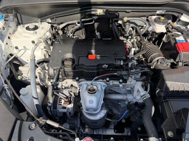 Certified 2025 Honda HR-V Sport image 21