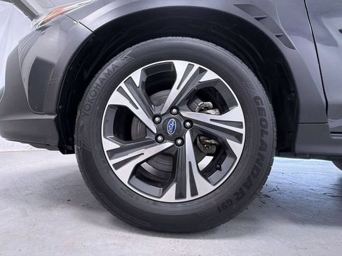 Certified 2025 Subaru Crosstrek 2.5i Premium AWD/4WD image 15