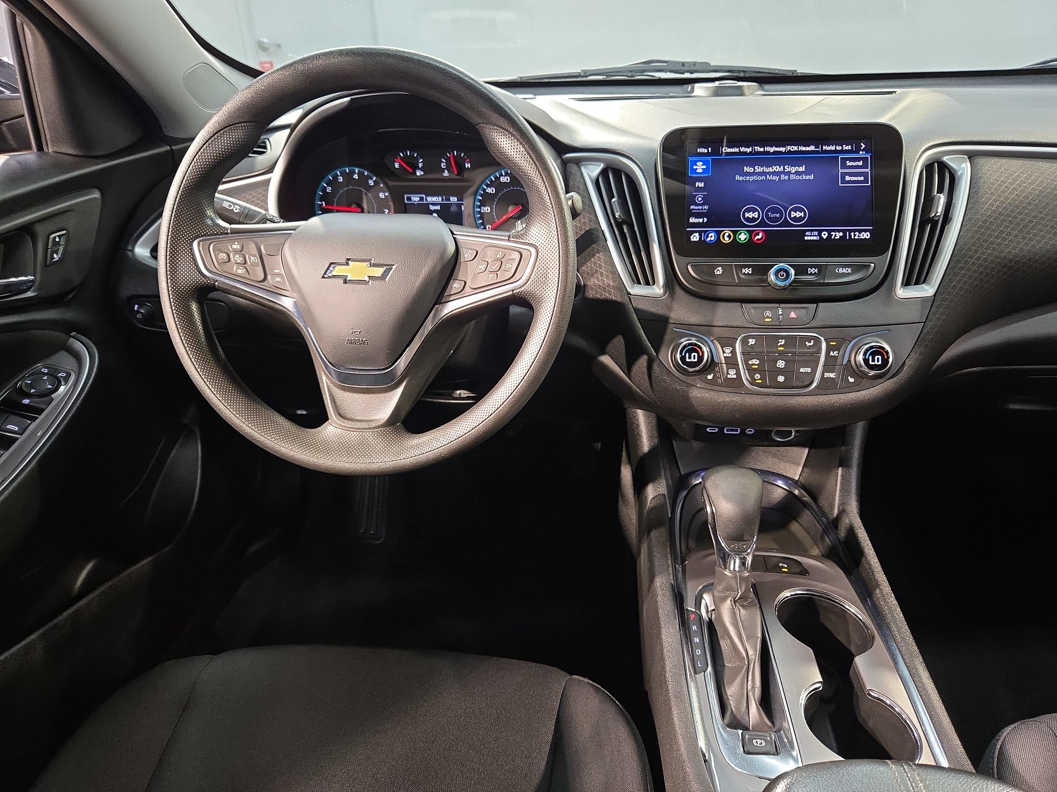 Used 2024 Chevrolet Malibu LT FWD image 9