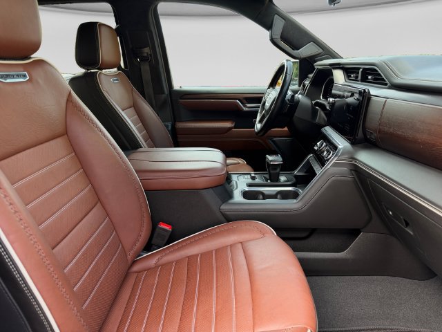 Used 2024 GMC Sierra 1500 Denali Ultimate AWD/4WD image 16