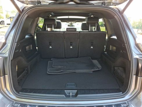 Used 2023 Mercedes-Benz GLB 250 4MATIC image 26