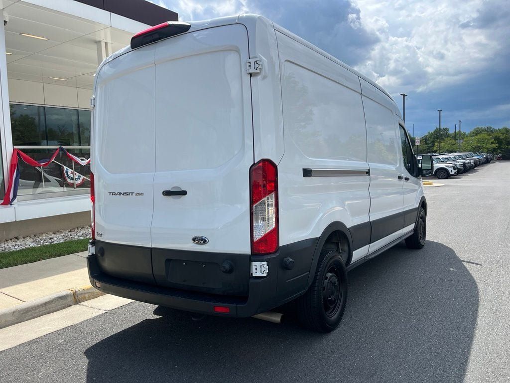 Used 2024 Ford Transit 250 148 Medium Roof RWD image 7