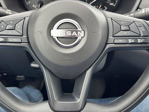 Used 2025 Nissan Altima 2.5 S FWD image 25