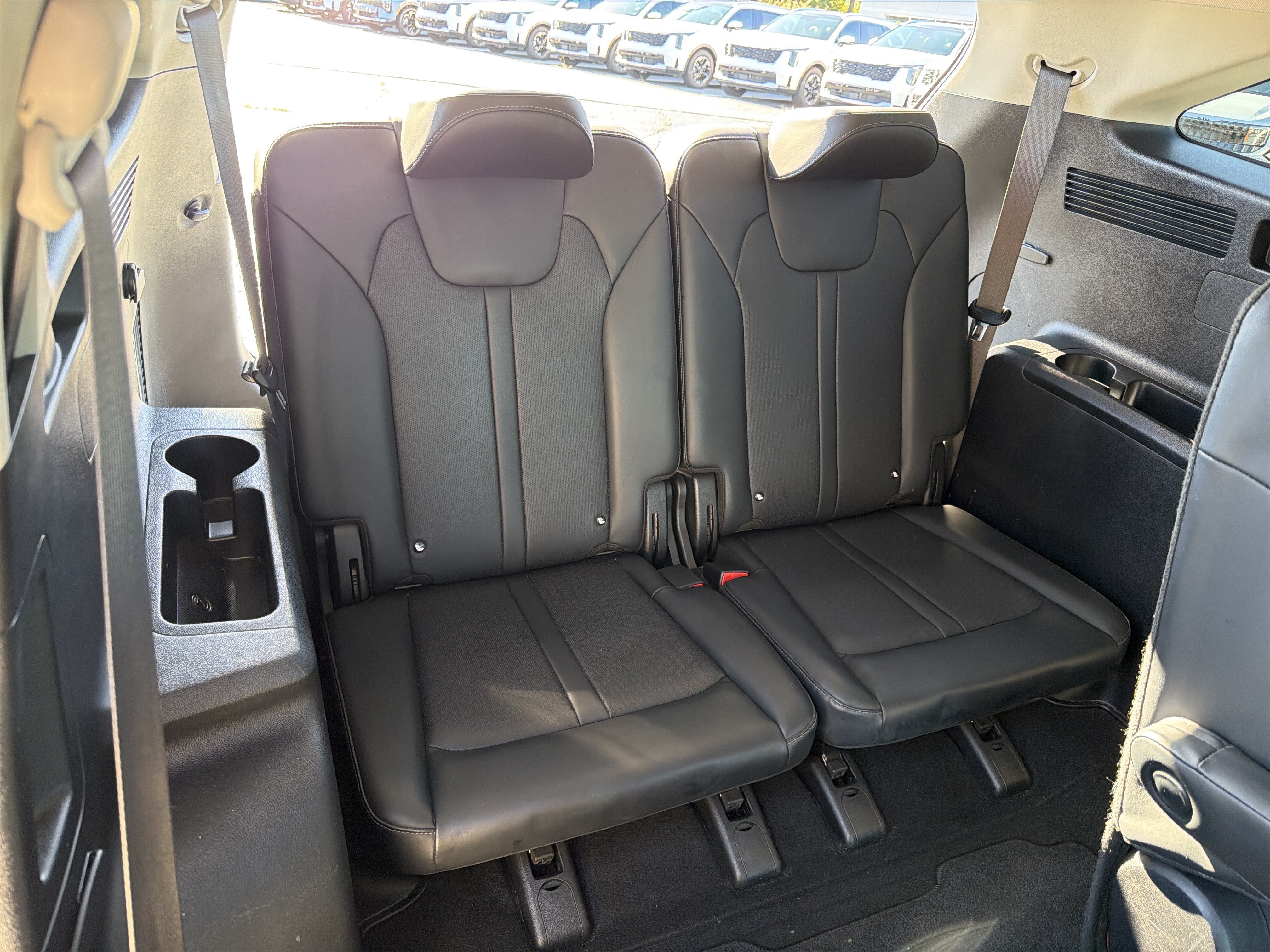 Used 2022 Kia Sorento S AWD/4WD image 14