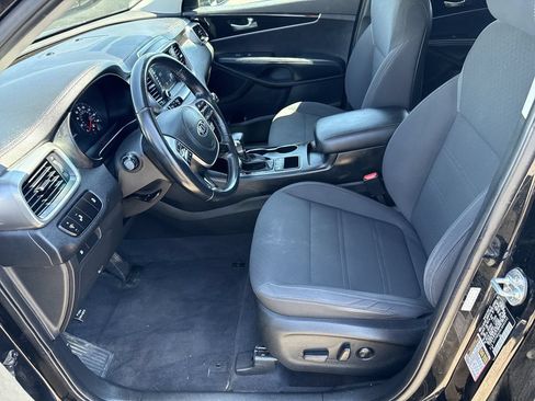 Used 2020 Kia Sorento S AWD/4WD image 10