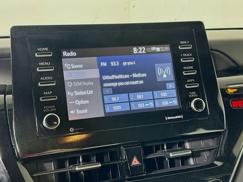 Used 2024 Toyota Camry SE image 27