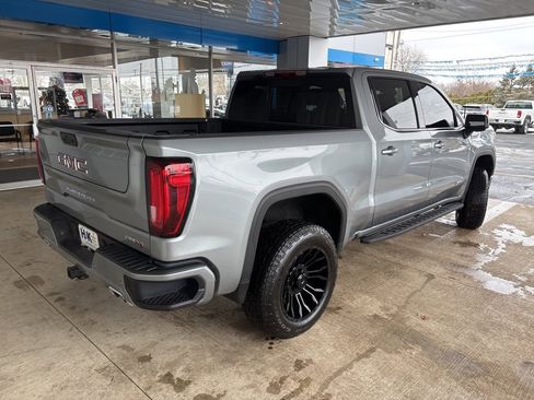Used 2025 GMC Sierra 1500 AT4 w/ AT4 Premium Package image 5