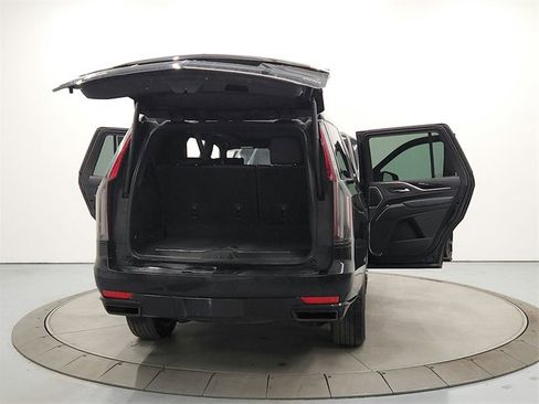 Used 2023 Cadillac Escalade Sport image 14