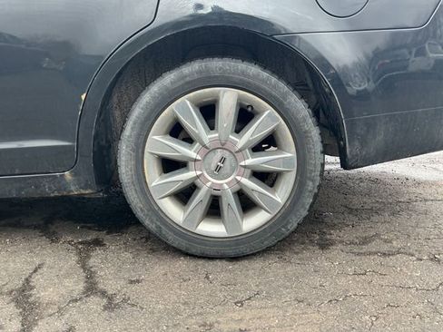 Used 2012 Lincoln MKZ image 22