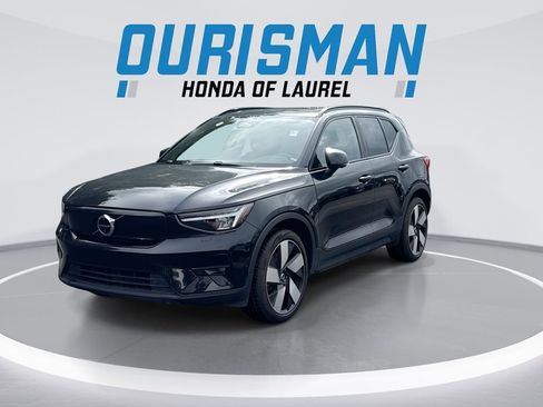 Used 2023 Volvo XC40 Recharge Plus AWD/4WD image 4