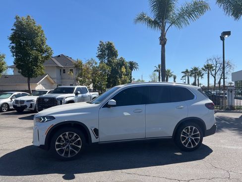 Used 2024 BMW X5 sDrive40i w/ Parking Assistance Package image 4