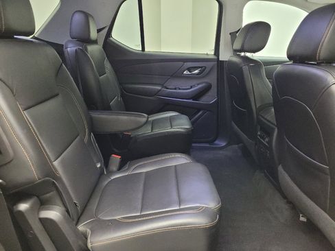 Used 2019 Chevrolet Traverse LT w/ LT Premium Package AWD/4WD image 19