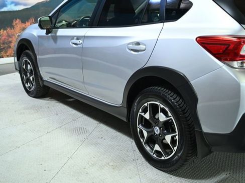 Used 2018 Subaru Crosstrek 2.0i Premium w/ Eyesight System image 7