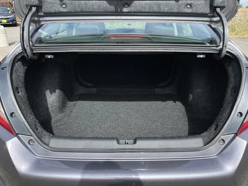 Used 2018 Honda Civic EX image 13