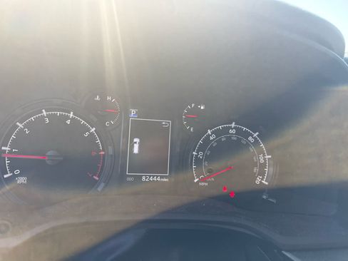 Used 2020 Toyota 4Runner SR5 Premium w/ Moonroof Package AWD/4WD image 9