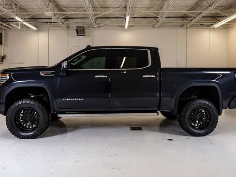 Used 2023 GMC Sierra 1500 Denali AWD/4WD image 6