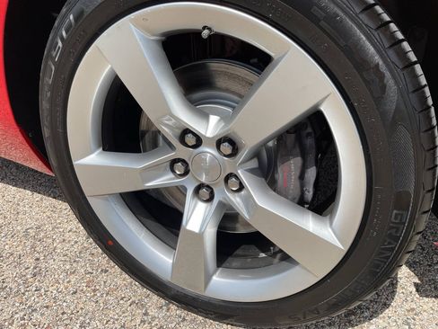 Used 2010 Chevrolet Camaro SS w/ LPO, Ground Effects Package RWD image 56