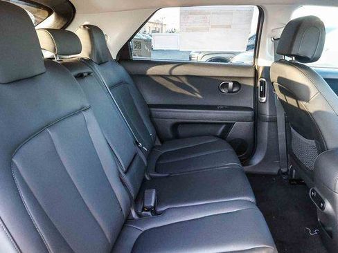 New 2026 Hyundai Ioniq 5 SEL image 19