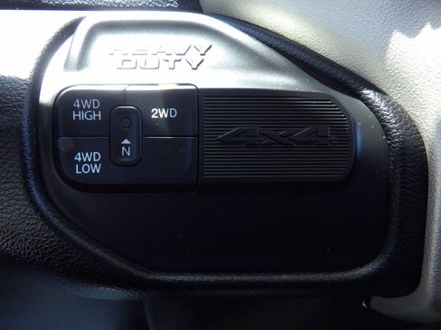 Used 2024 RAM 2500 Laramie w/ Safety Group AWD/4WD image 23