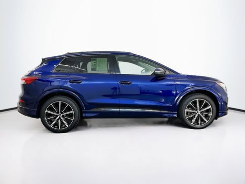 Used 2022 Audi Q4 e-tron Prestige image 10