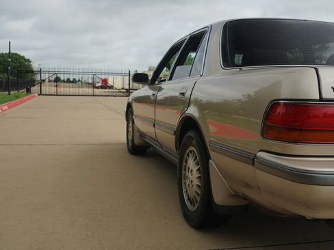 Used 1991 Toyota Cressida RWD image 29