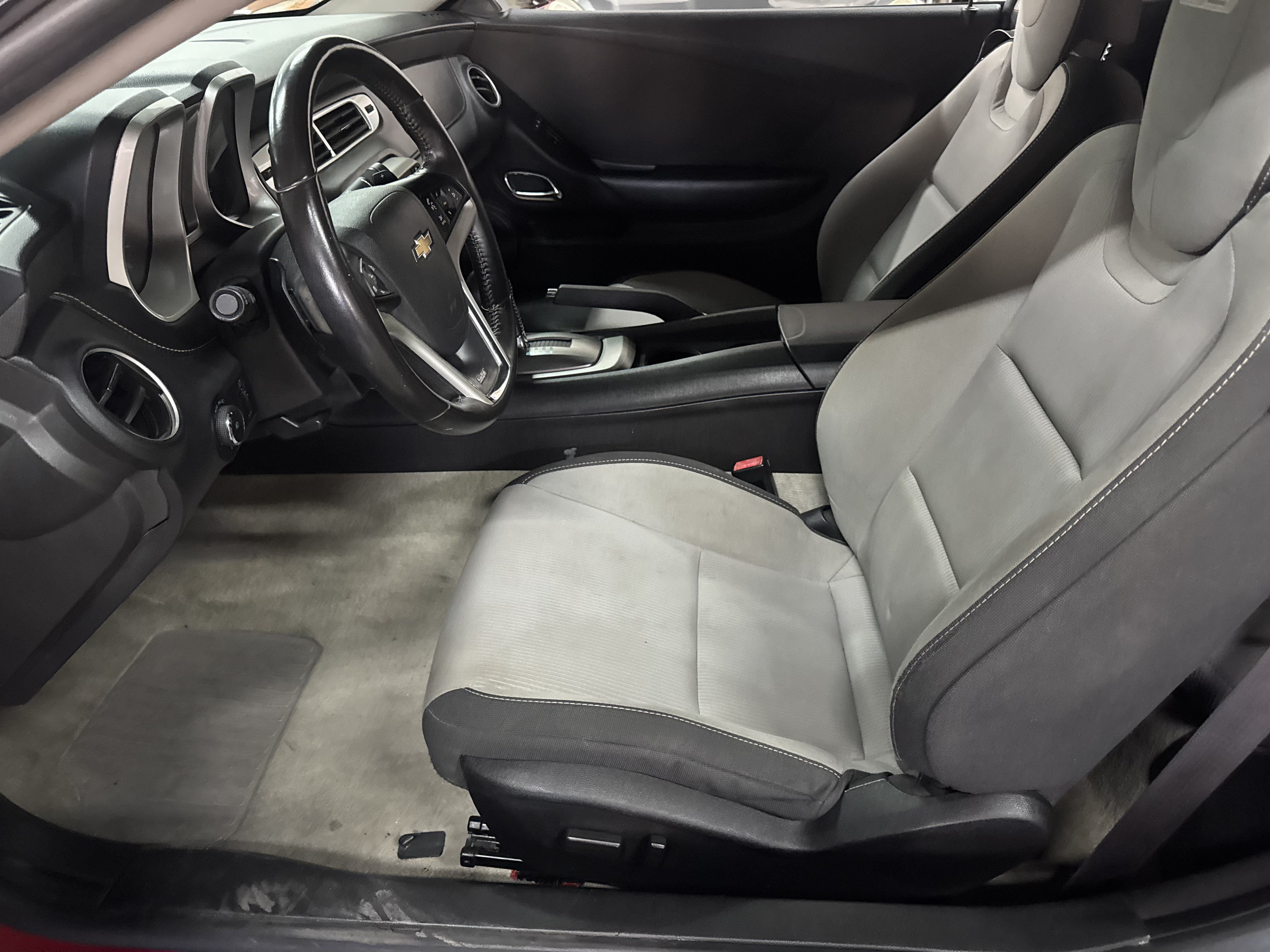 Used 2013 Chevrolet Camaro SS RWD image 10