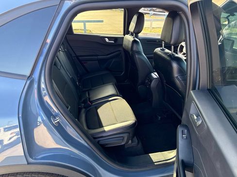 Used 2025 Ford Escape ST-Line FWD image 12