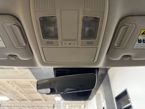 Used 2019 MAZDA CX-9 Touring image 16